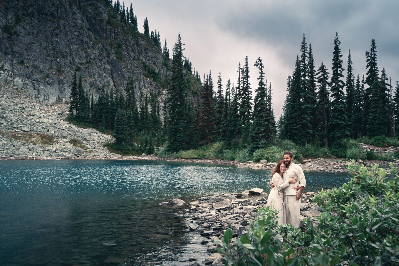 best spt for portrait couple engagement anniversary photoshoot in Whistler area