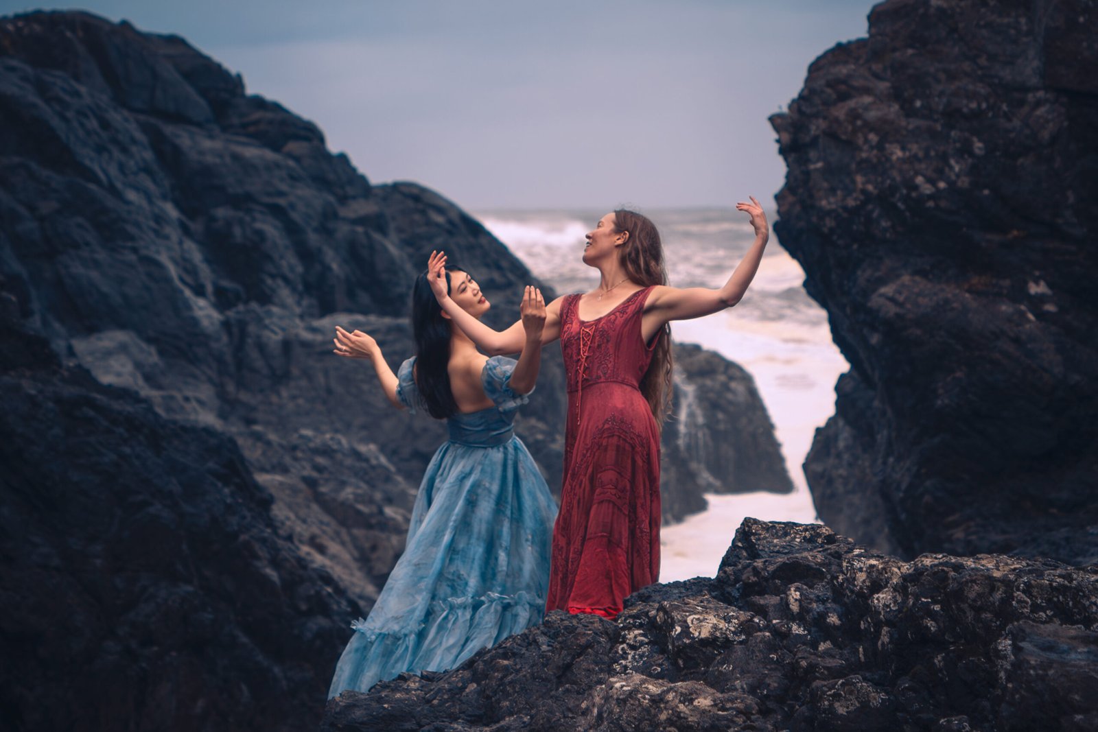 photoshoot-professional-collaborations with Elizabeth Gadd standing on a rock at Tofino by the ocean